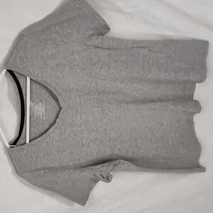 Time and TRU Women's Gray Short sleeve V Neck T-Shirt XXL 2XG 20